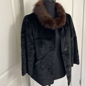 Styled by Winter Vintage faux karakul fur boxy jacket S real fur collar 50s 60s